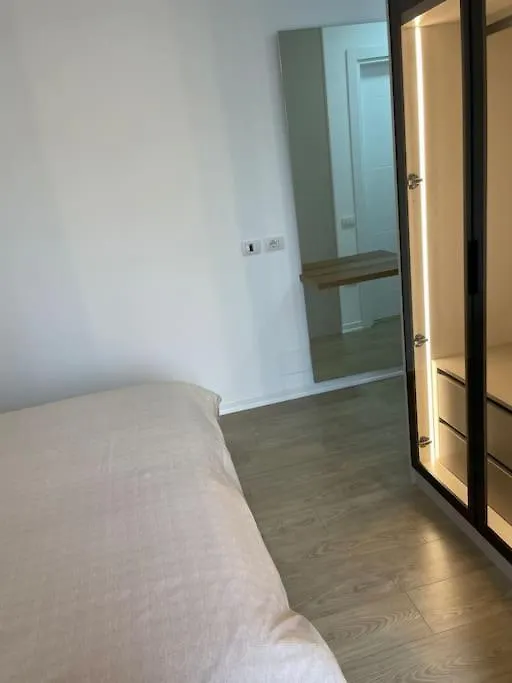 Luxury Apartment Next To Us Embassy Tirana